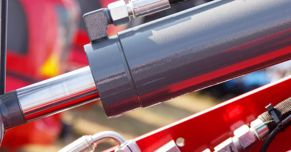 siłownik pneumatyczny w użyciu